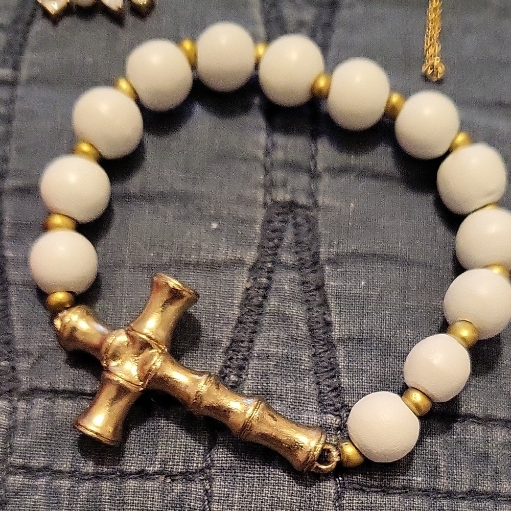 Jewelry Collection - Picture 3 of 5